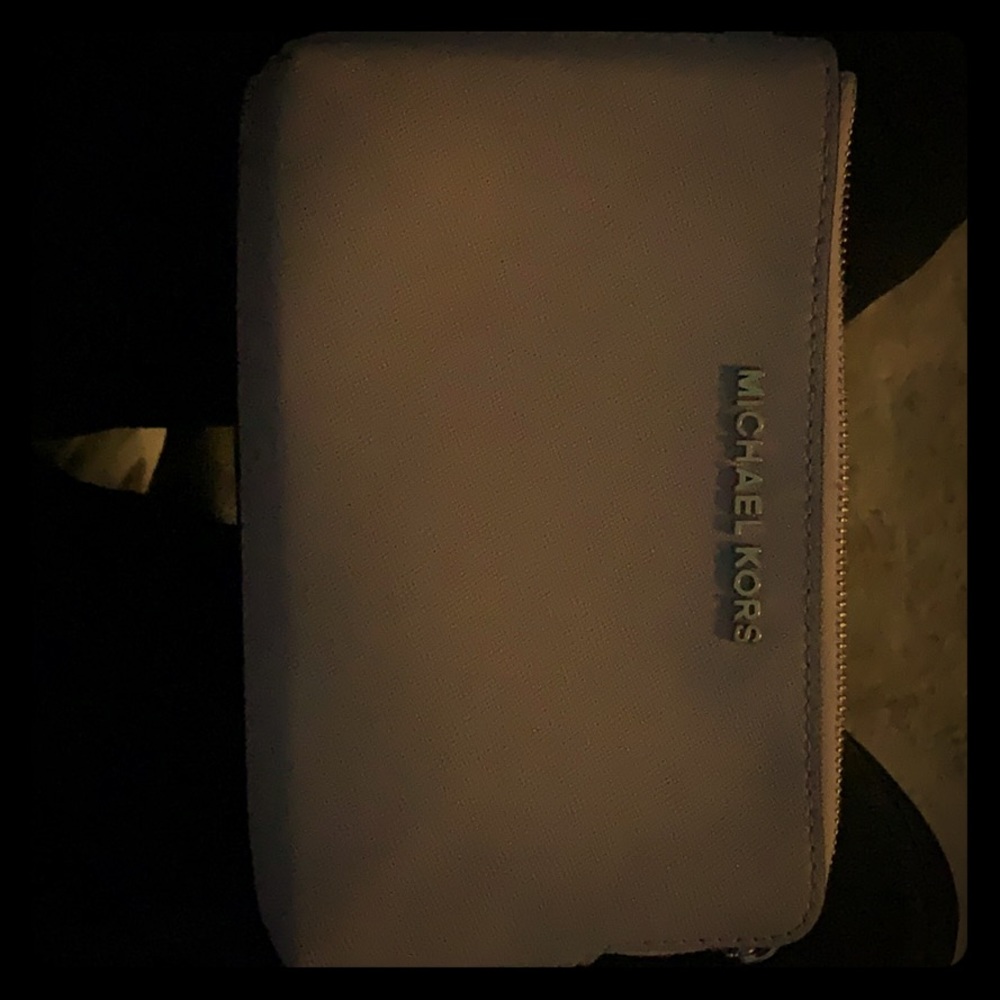 Michael Kors Clutch
